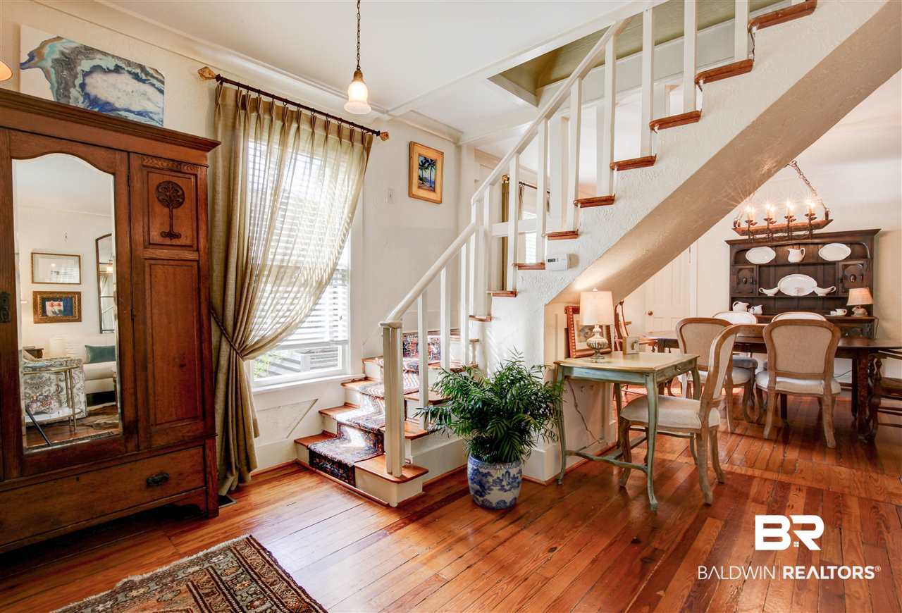 55 North Summit Street Fairhope, AL 36532 - Photo 5 of 40