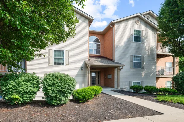 $200,000 | 7900 Jessies Way, Unit 7302, Hamilton, OH 45011