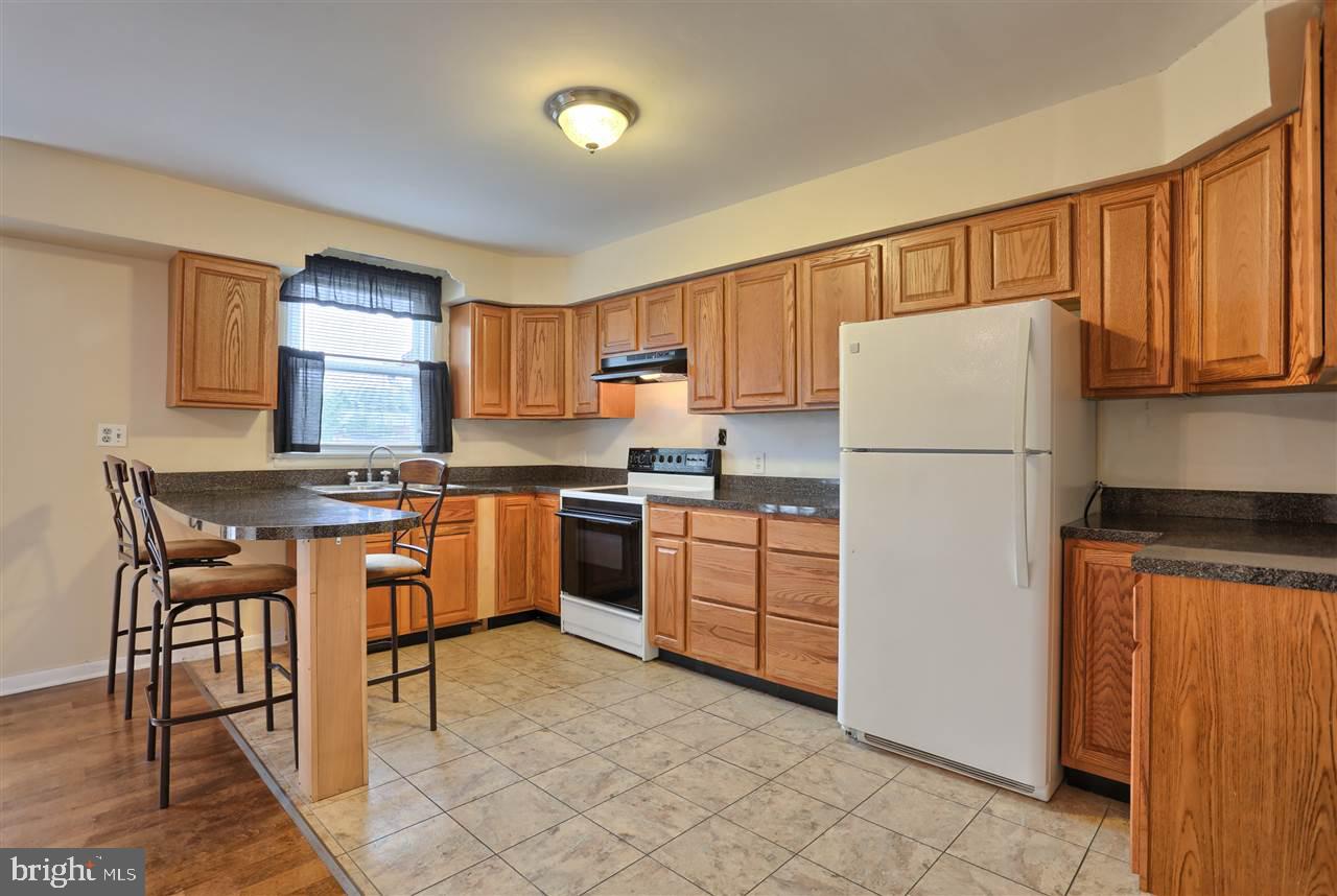 1914 Rudy Road Harrisburg, PA 17104 - Photo 4 of 25 Gallery Image 4