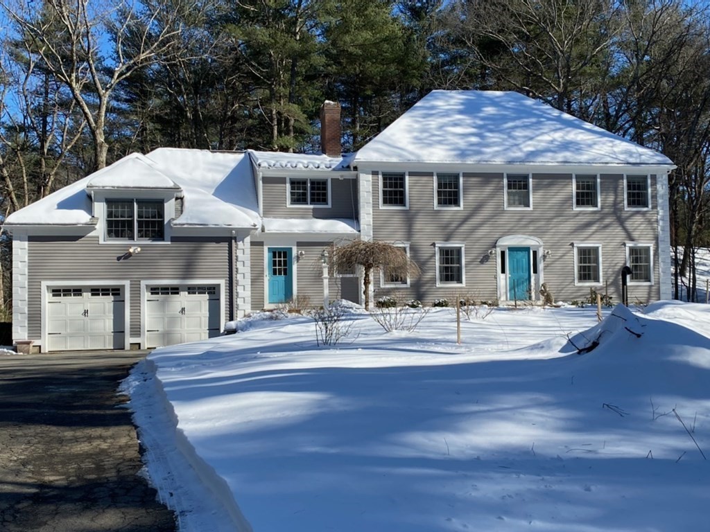 23 Pearl Road Boxford, MA 01921 - Photo 3 of 42