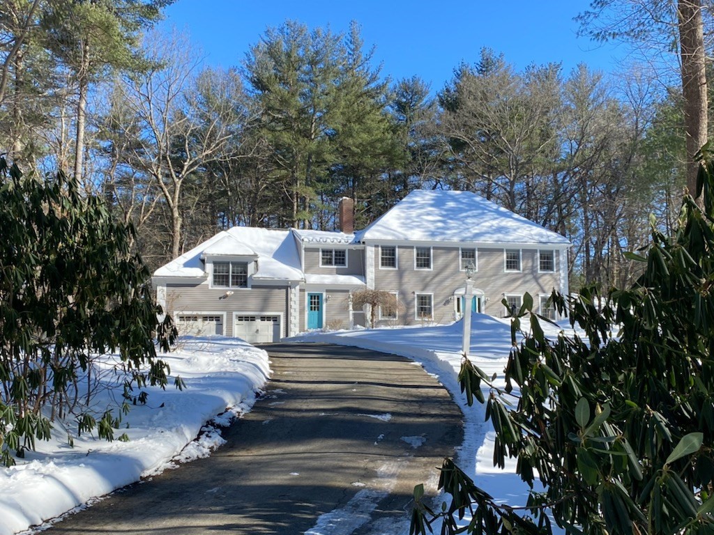 23 Pearl Road Boxford, MA 01921 - Photo 4 of 42