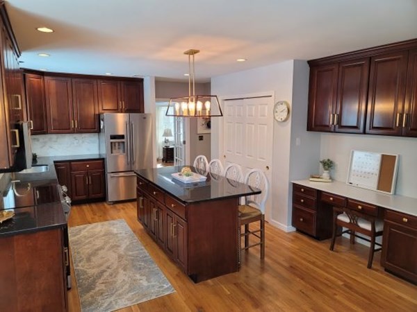 23 Pearl Road Boxford, MA 01921 - Photo 9 of 42