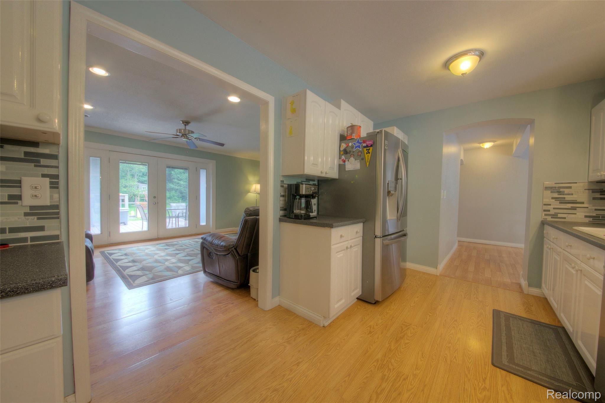 8247 Chilson Road Pinckney, MI 48169 - Photo 13 of 28 930A0031_2_3.jpg