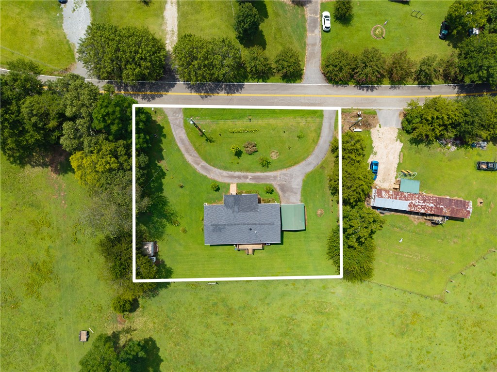 503 Mulliken Road Central, SC 29630 - Photo 33 of 50 An aerial perspective reveals a charming dwelling nestled within a generous, verdant lot.