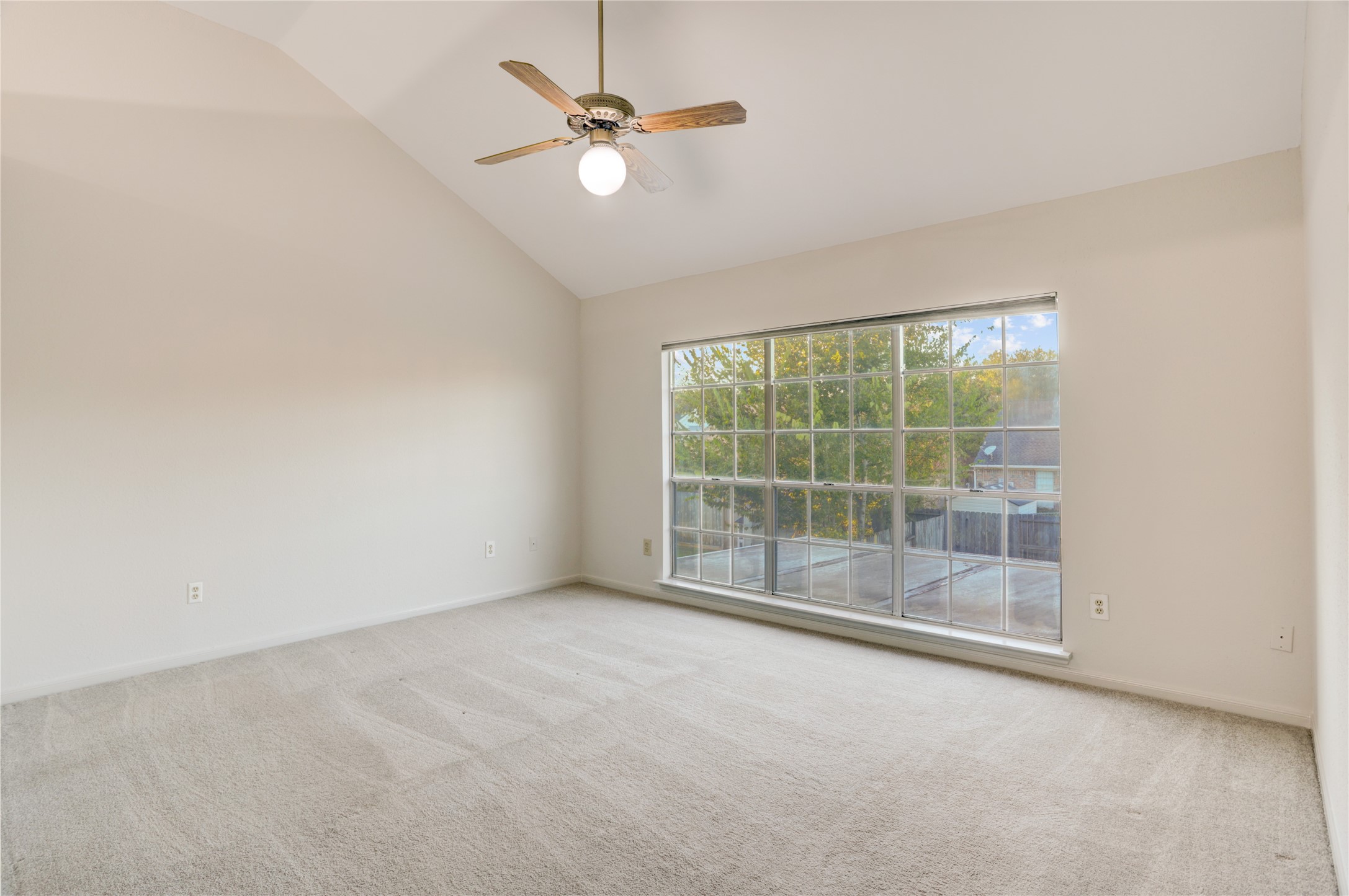 3122 Rimrock Drive Missouri City, TX 77459 - Photo 17 of 29 an empty room with a window