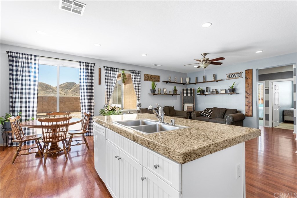 4865 Duskywing Road Hemet, CA 92545 - Photo 10 of 28 Gallery Image 10