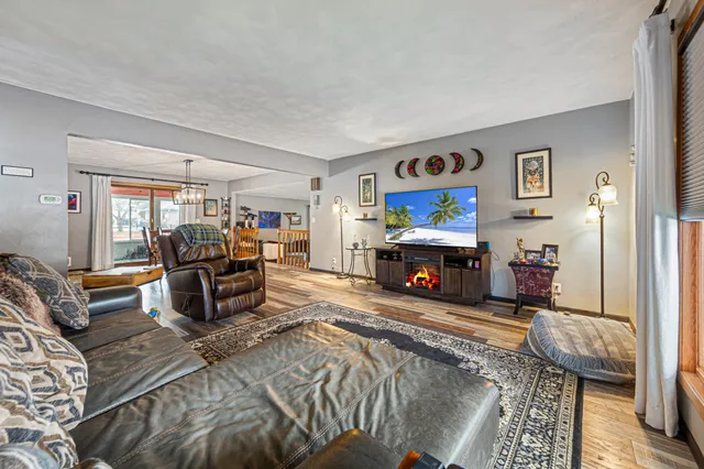 $359,900 | 421 Mc Indoe Street, Owatonna, MN 55060