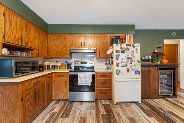 $359,900 | 421 Mc Indoe Street, Owatonna, MN 55060