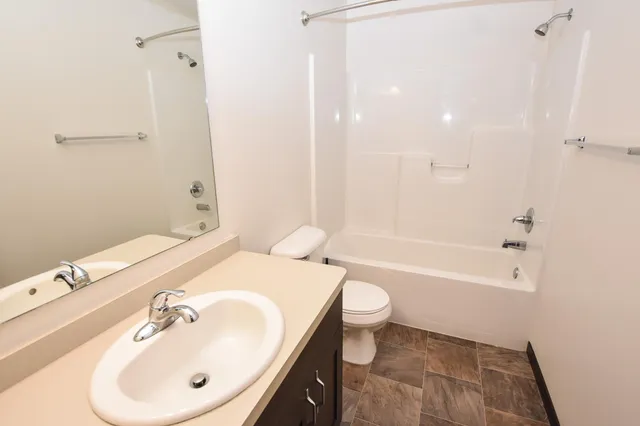 $399,000 | 7454 21st Street South, Fargo, ND 58104