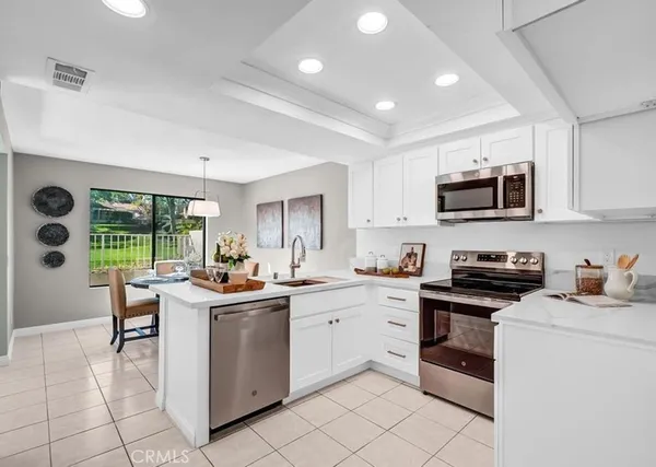 $3,800 | 913 Whitewater Drive, Fullerton, CA 92833