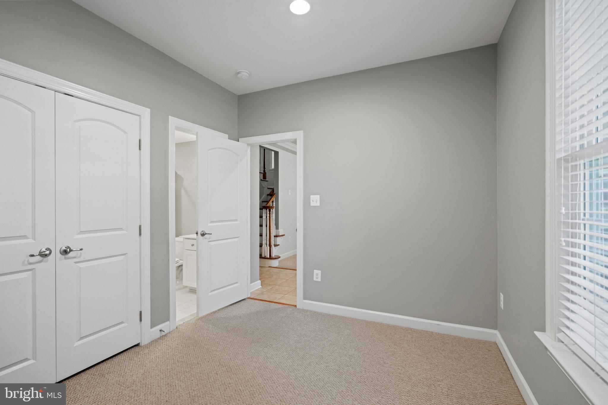 493 Watkins Mill Road Gaithersburg, MD 20878 - Photo 8 of 59 Bright and inviting versatile space.