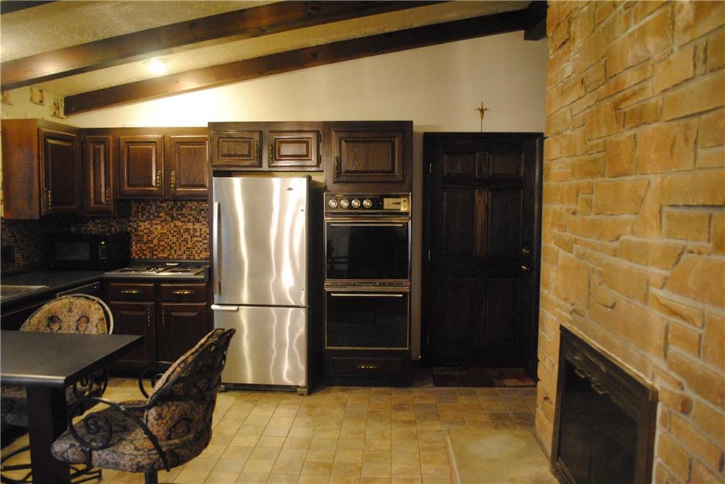 306 Sawmill Run Road Butler, PA 16001 - Photo 3 of 21