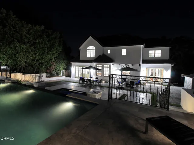 $4,550,000 | 1929 Lyans Drive, La Canada Flintridge, CA 91011