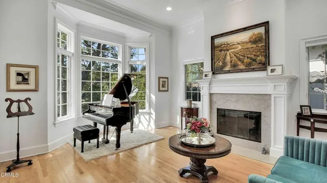 $4,550,000 | 1929 Lyans Drive, La Canada Flintridge, CA 91011