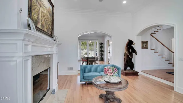 $4,550,000 | 1929 Lyans Drive, La Canada Flintridge, CA 91011