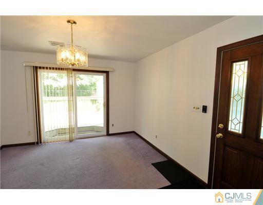 44 Idlewild Road Edison, NJ 08817 - Photo 11 of 15 a view of empty room with window