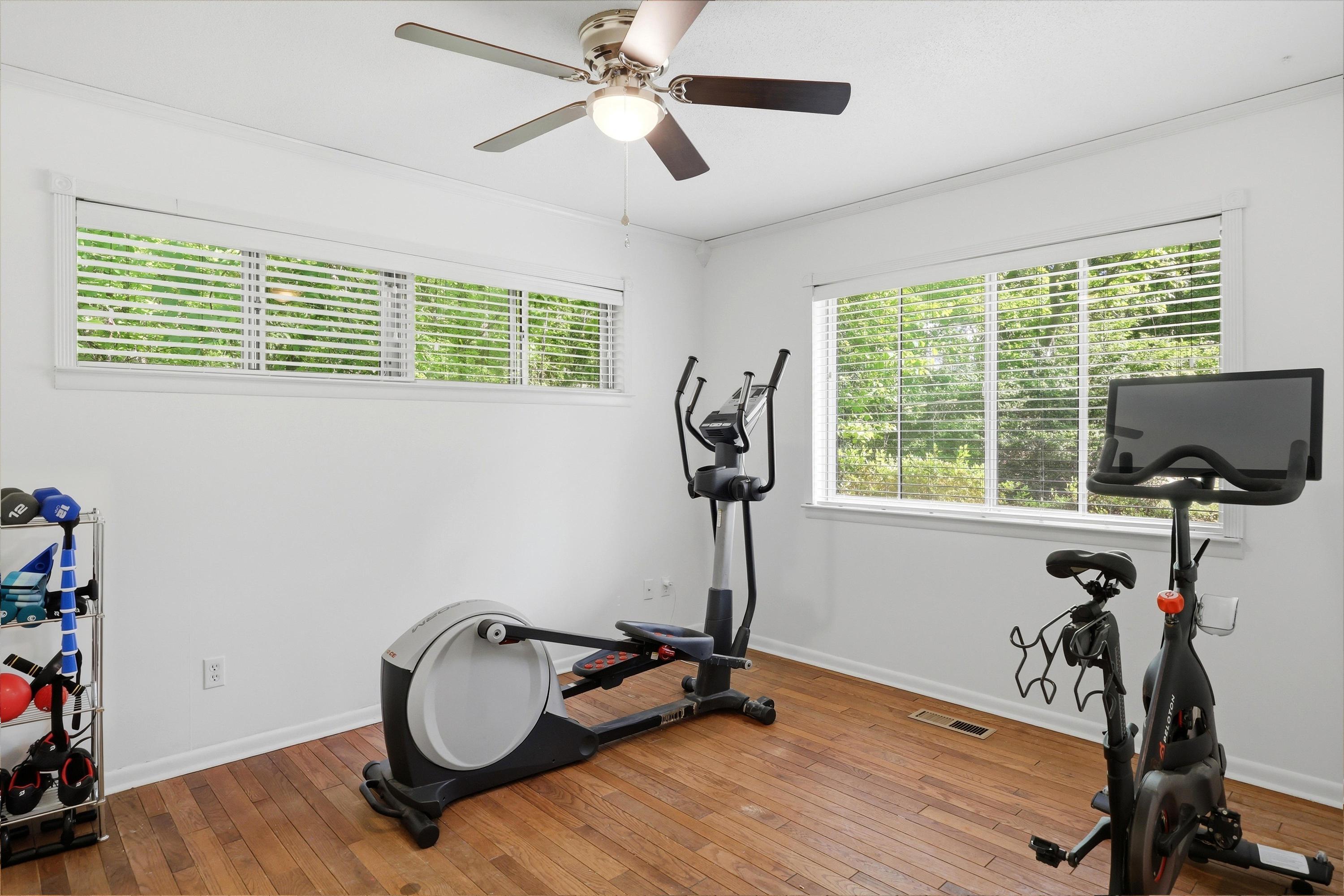 710 Miles Road Signal Mountain, TN 37377 - Photo 22 of 29 Bedroom #4