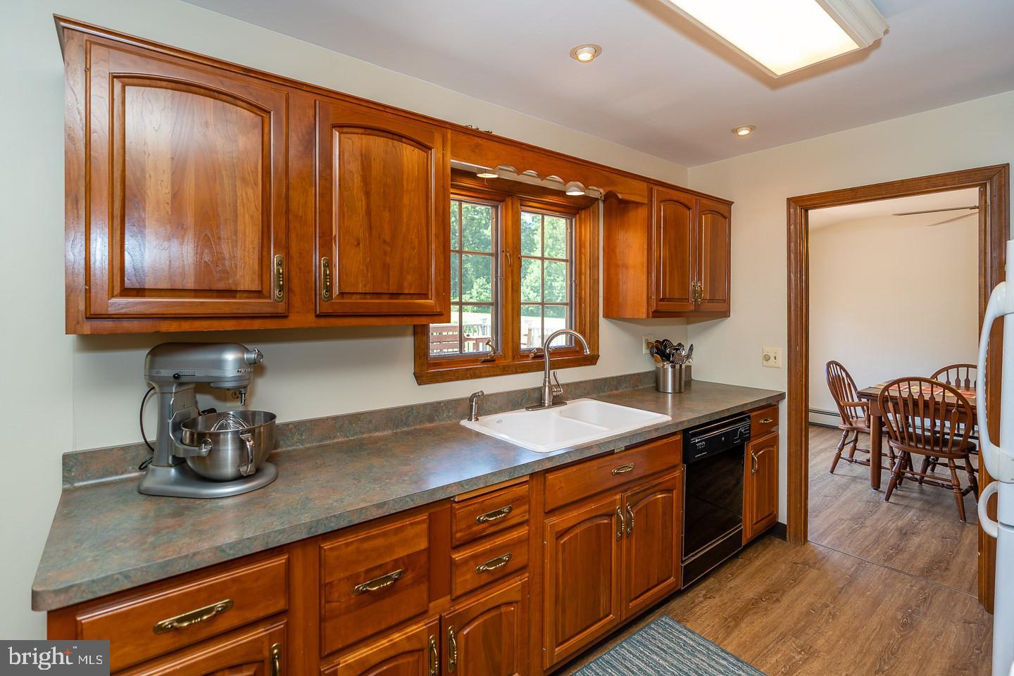 4742 Beck Road Emmaus, PA 18049 - Photo 7 of 24 Gallery Image 7