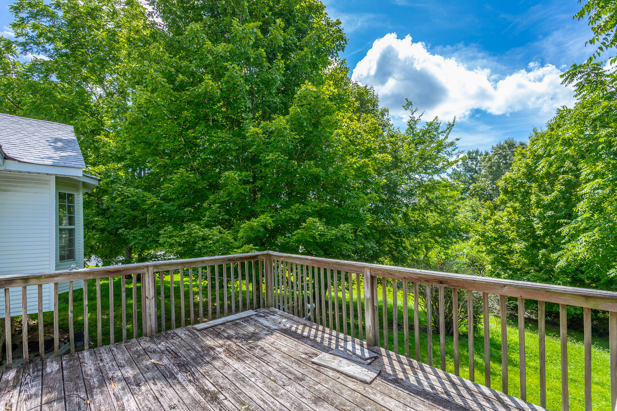 9514 East Brainerd Road Chattanooga, TN 37421 - Photo 30 of 42 Deck