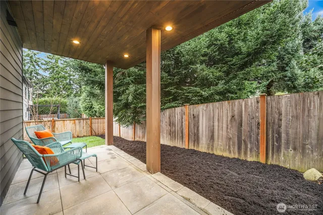 $2,288,000 | 8108 126th Avenue Northeast, Kirkland, WA 98033