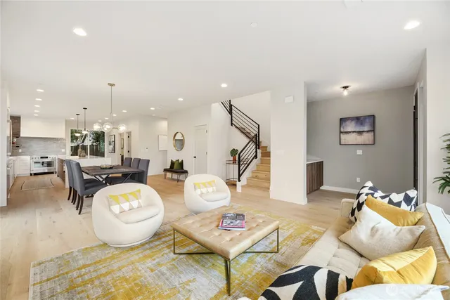 $2,288,000 | 8108 126th Avenue Northeast, Kirkland, WA 98033