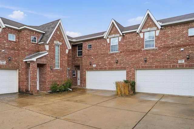 $2,200 | 706 South Jupiter Road, Unit 705, Allen, TX 75002