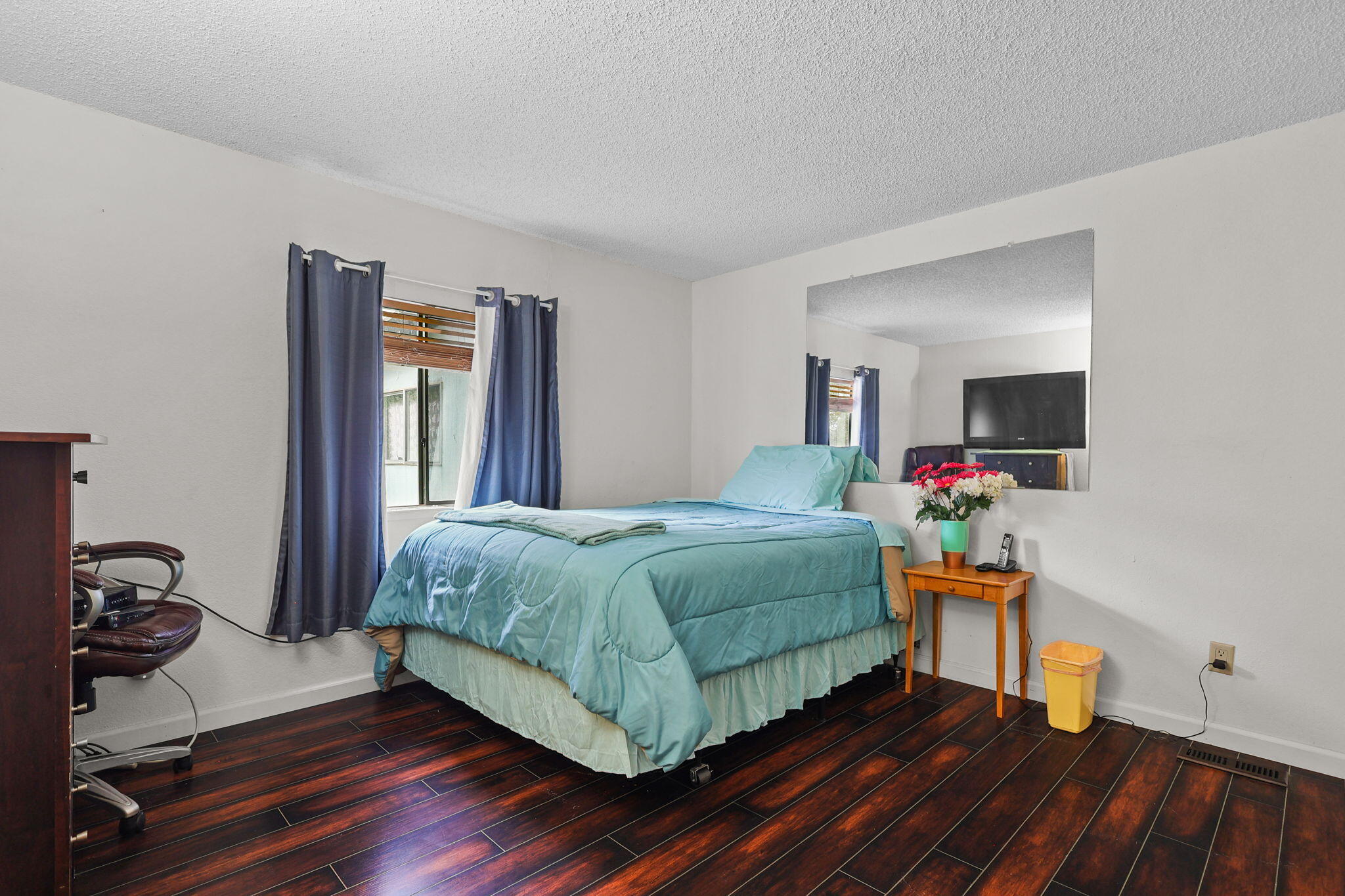 30896 Battle Creek Bottom Road Manton, CA 96059 - Photo 14 of 31 Bedroom 2