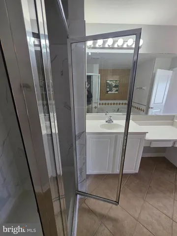 $3,200 | 12933 Clarks Crossing Drive, Clarksburg, MD 20871