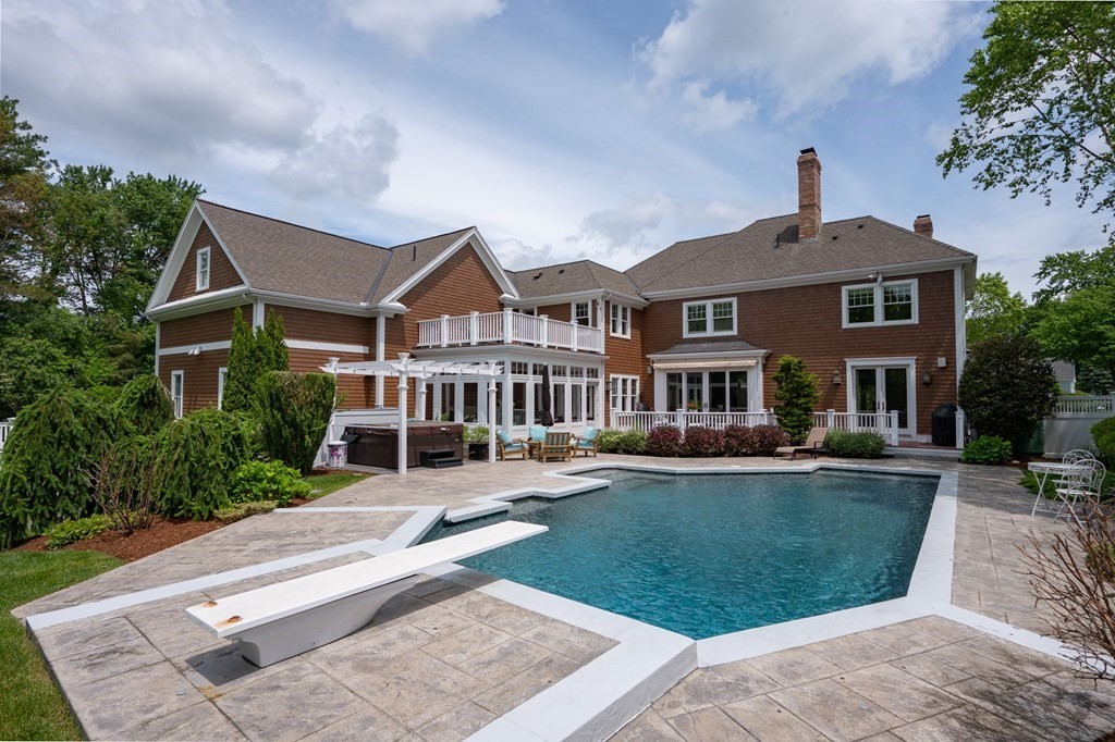 6 High Meadow Road Andover, MA 01810 - Photo 30 of 32 front view of a house with a yard