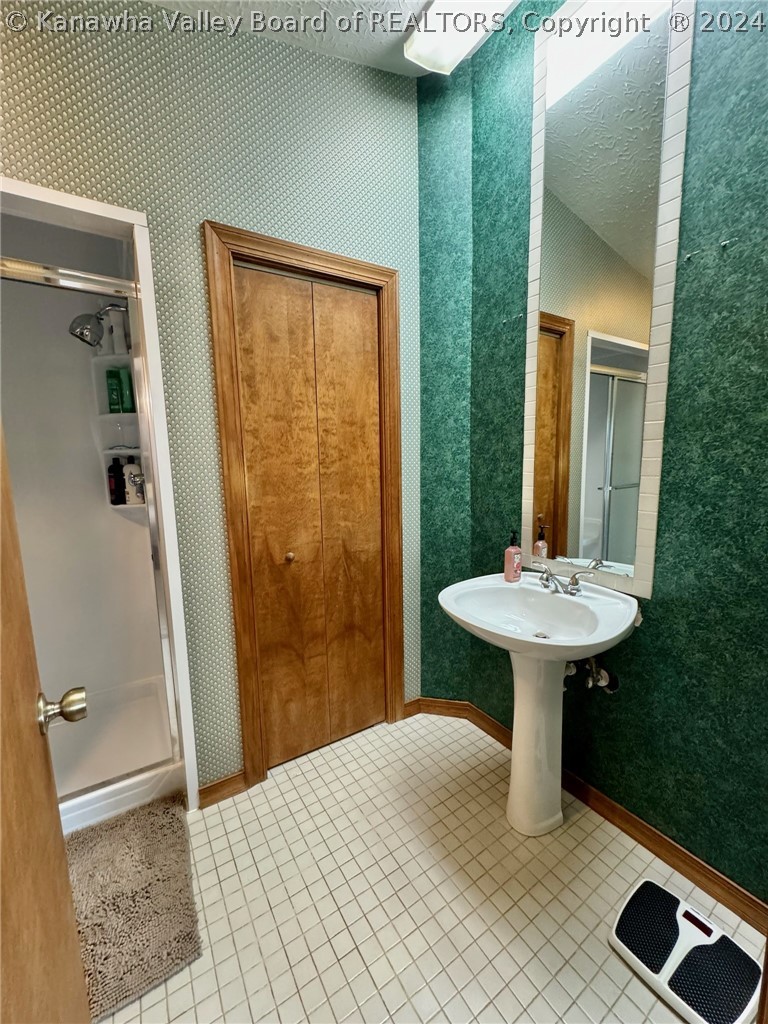 270 Hampton Lane Ripley, WV 25271 - Photo 27 of 49 Gallery Image 27