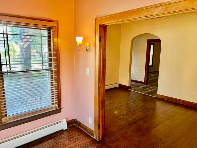 $1,950 | 1701 Victoria Avenue, North Chicago, IL 60064