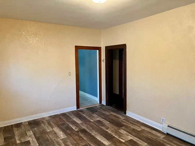 $1,950 | 1701 Victoria Avenue, North Chicago, IL 60064