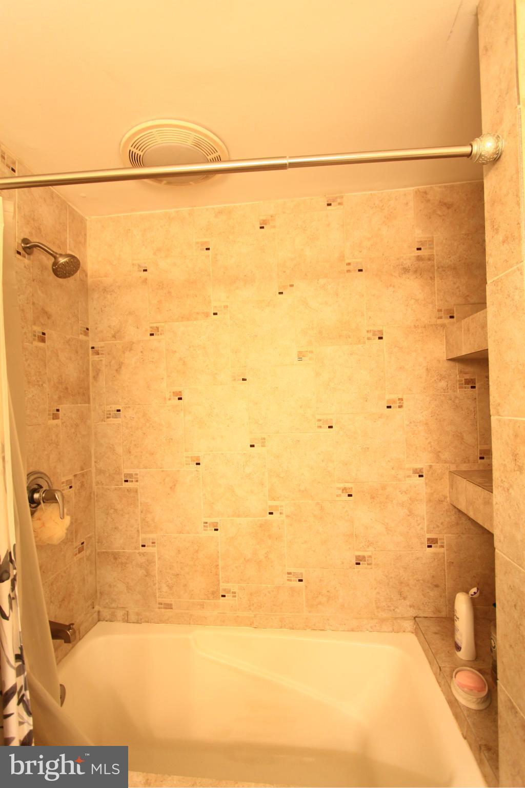 6348 Wind Rider Way Columbia, MD 21045 - Photo 14 of 25 Bath (Master)