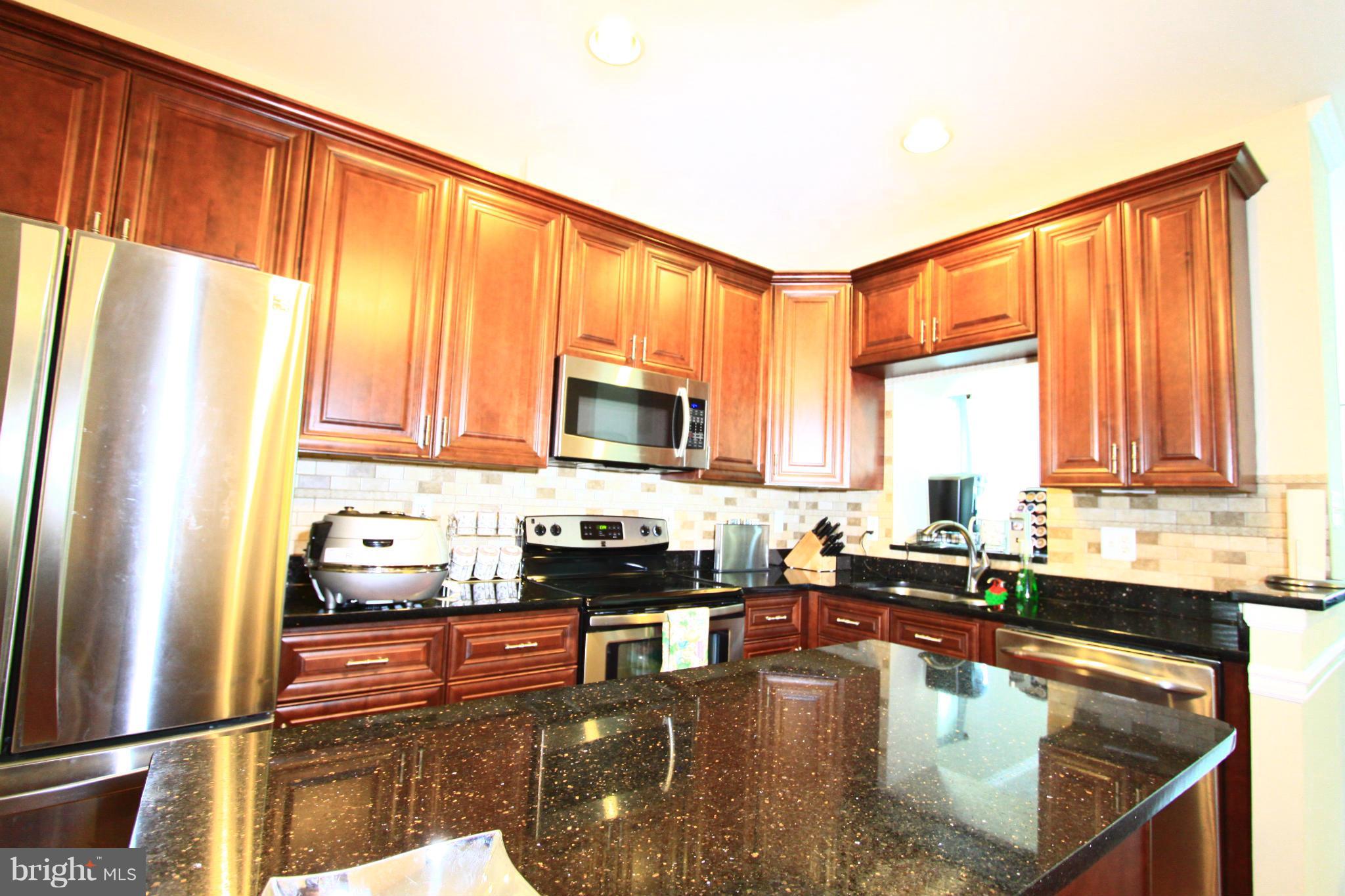 6348 Wind Rider Way Columbia, MD 21045 - Photo 6 of 25 Kitchen