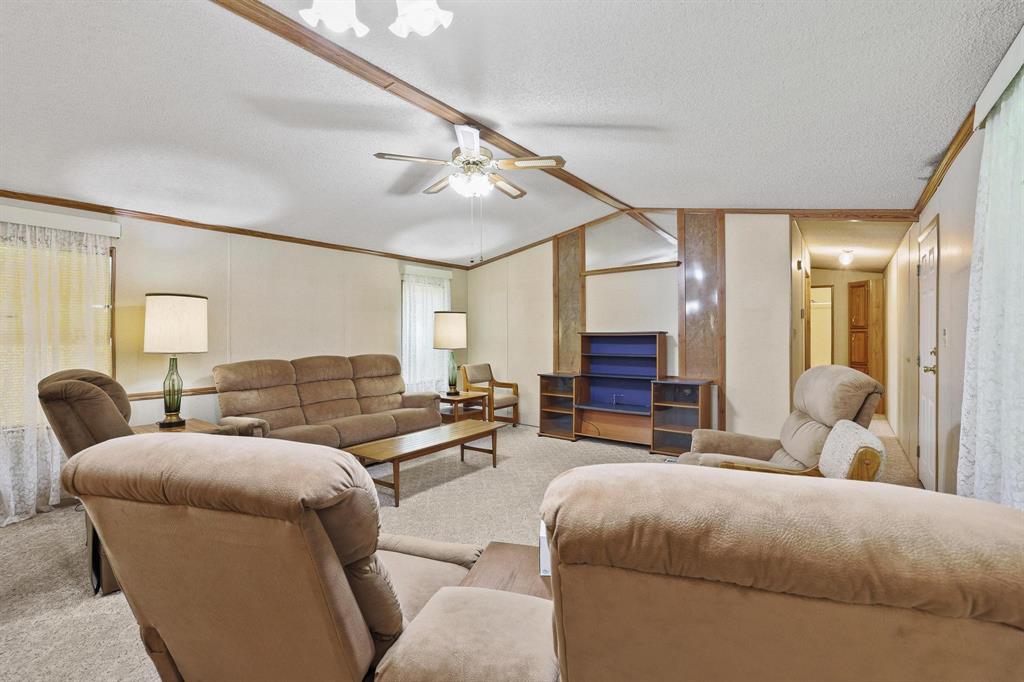 2496 Greer Road Sadler, TX 76264 - Photo 12 of 39 Spacious living room