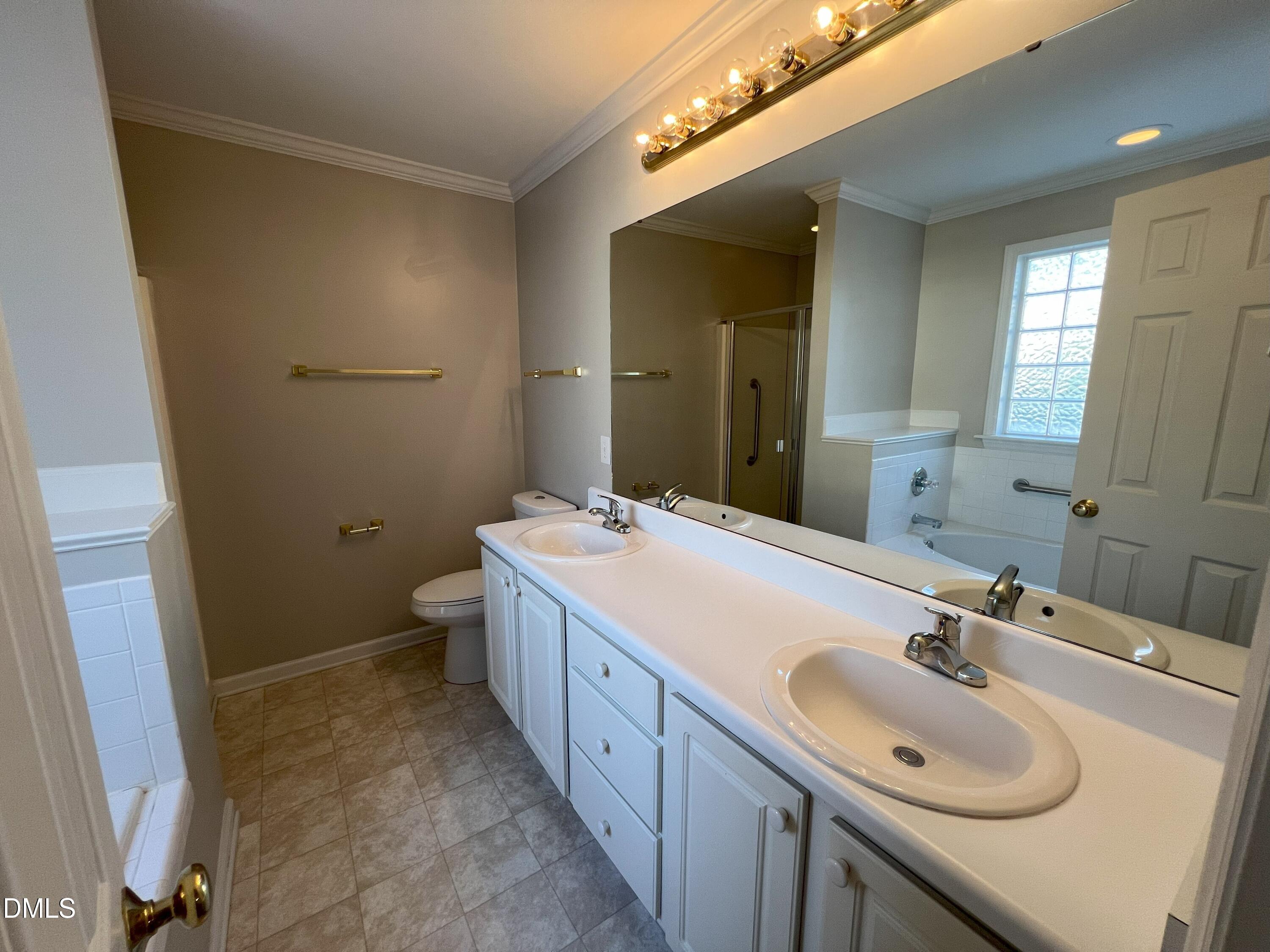 826 Shackleton Road Apex, NC 27502 - Photo 17 of 27 17-IMG_7428