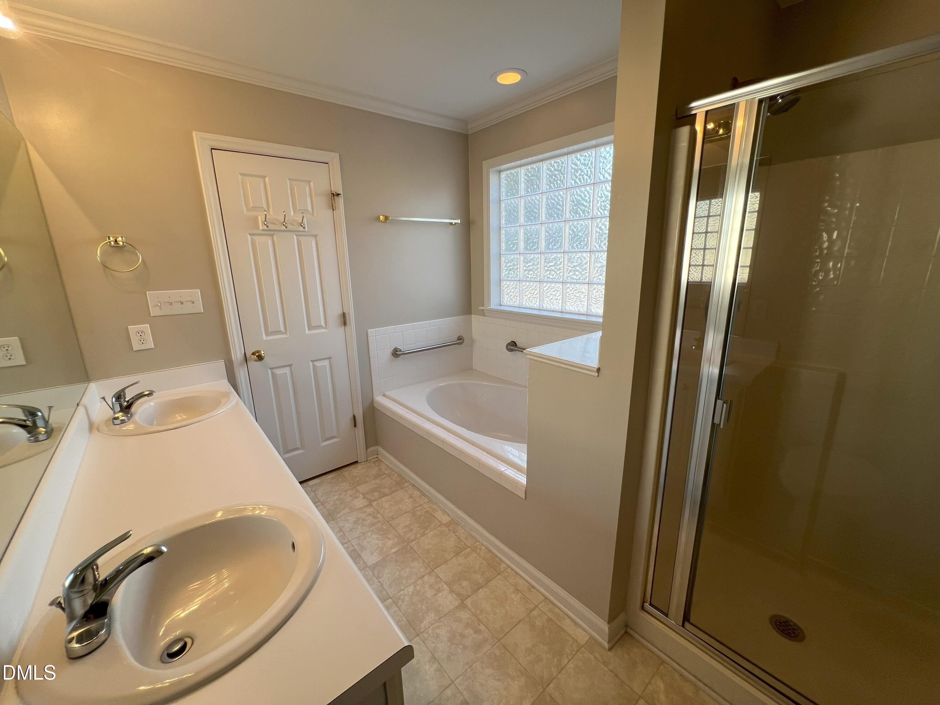 826 Shackleton Road Apex, NC 27502 - Photo 18 of 27 18-IMG_7429