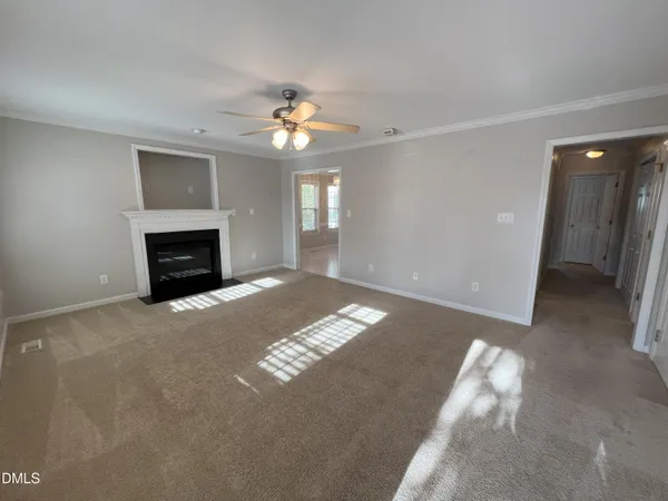 $2,050 | 826 Shackleton Road, Apex, NC 27502