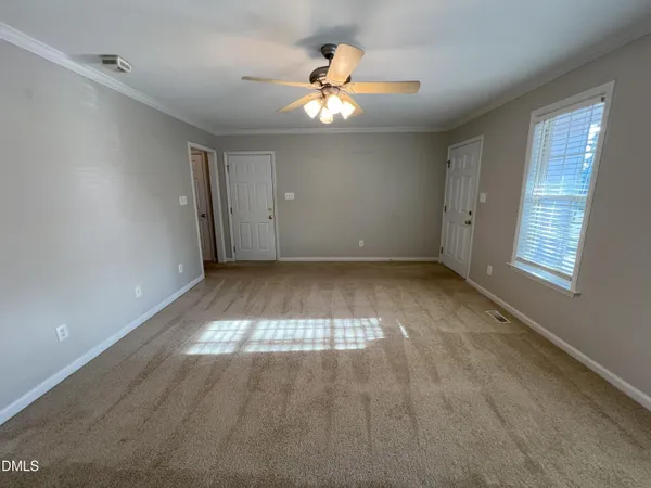 $2,050 | 826 Shackleton Road, Apex, NC 27502