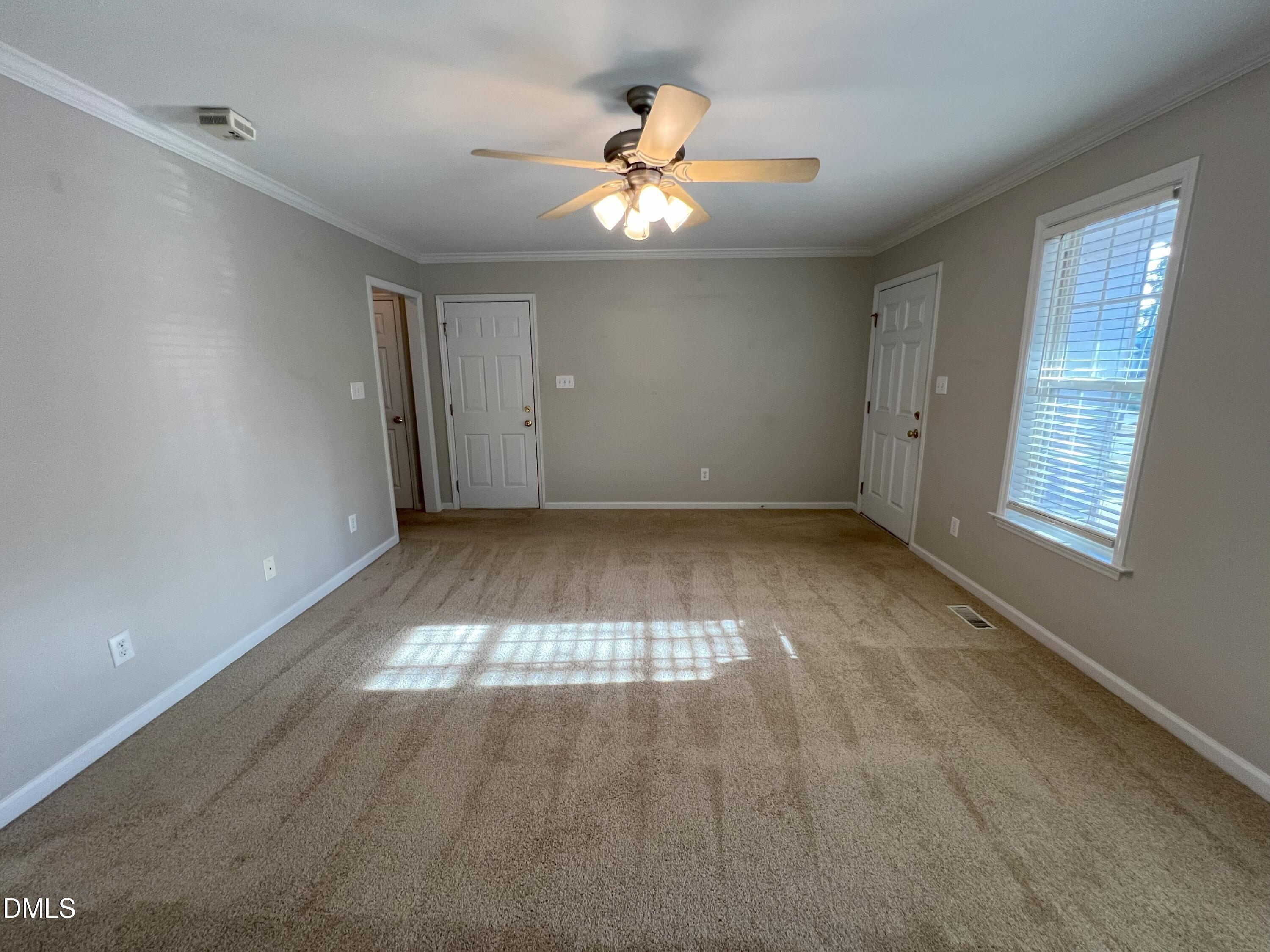 826 Shackleton Road Apex, NC 27502 - Photo 5 of 27 5-IMG_7416