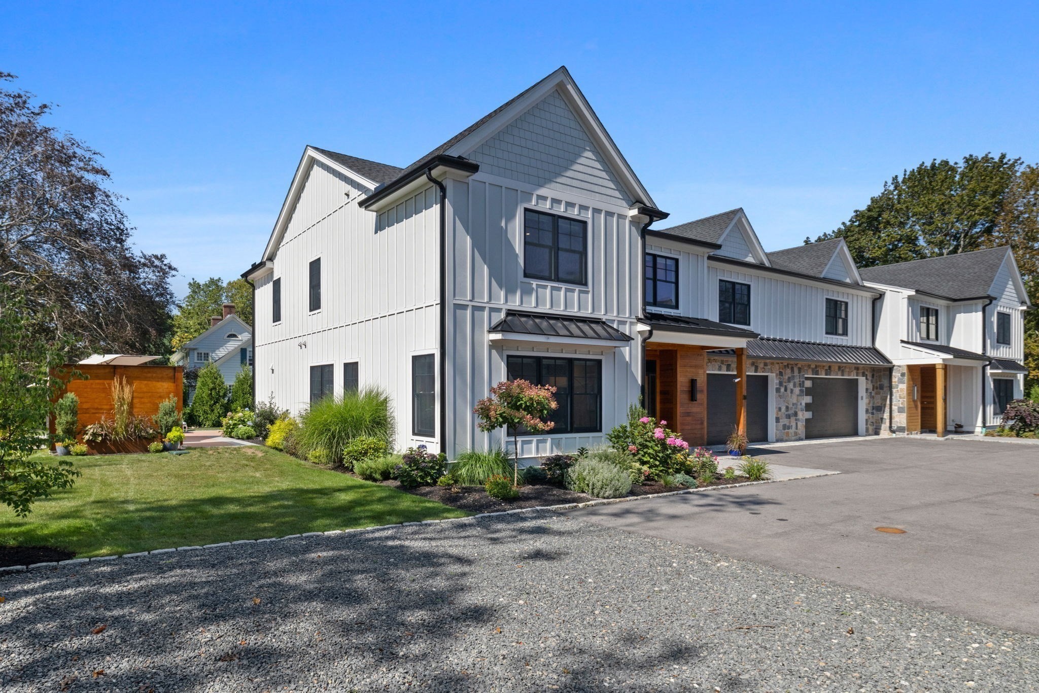 8 Orchard Road, Unit B Gloucester, MA 01930 - Photo 32 of 33 Gallery Image 32