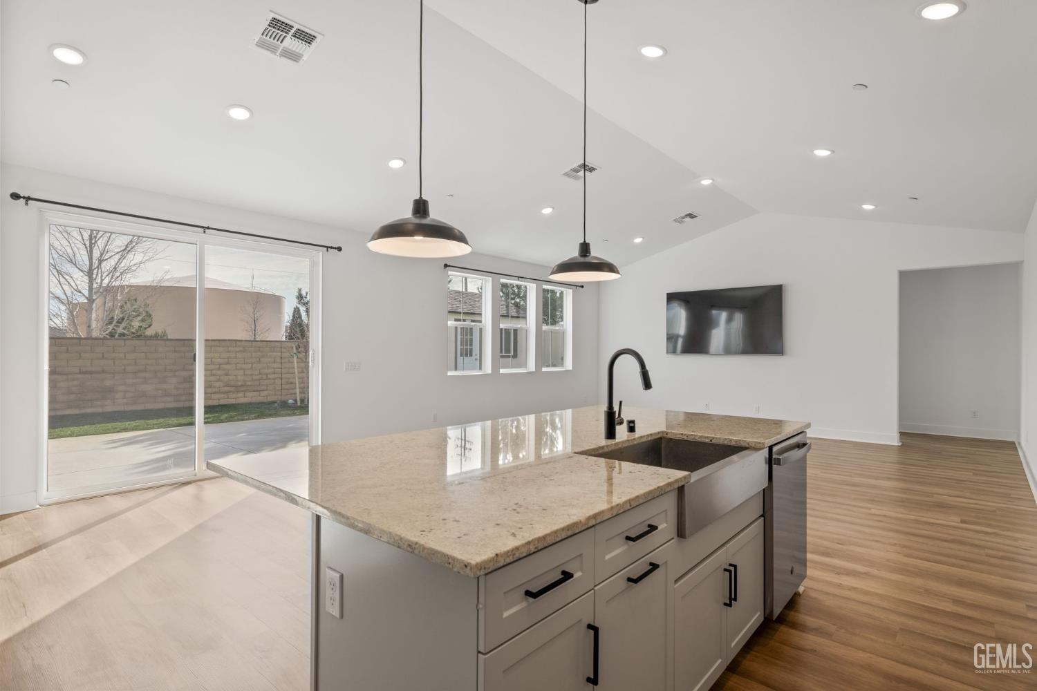 Undisclosed Address Tehachapi, CA 93561 - Photo 15 of 50