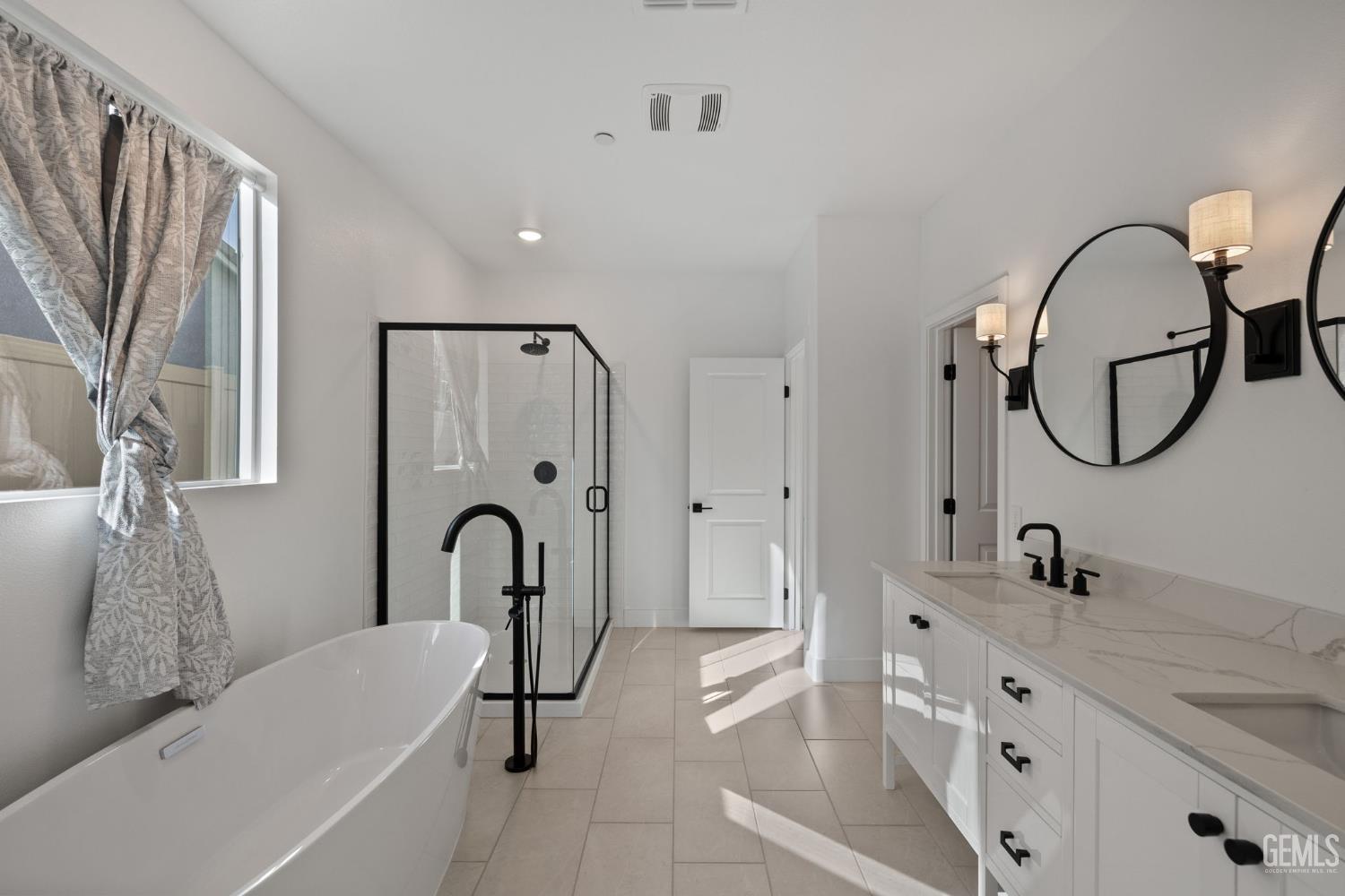 Undisclosed Address Tehachapi, CA 93561 - Photo 22 of 50