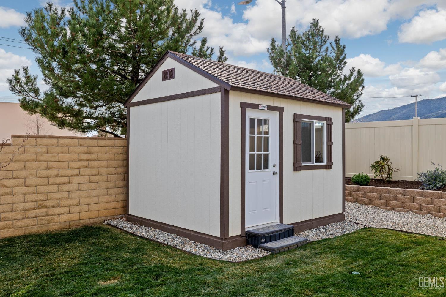 Undisclosed Address Tehachapi, CA 93561 - Photo 44 of 50