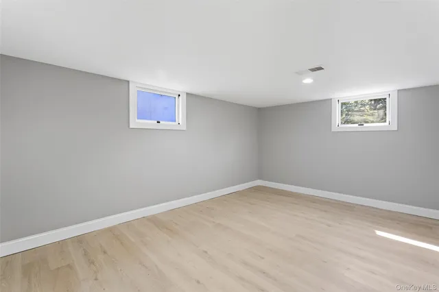 $648,999 | 792 Glendale Road, West Babylon, NY 11704