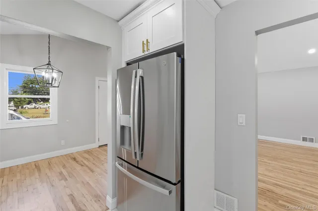 $648,999 | 792 Glendale Road, West Babylon, NY 11704