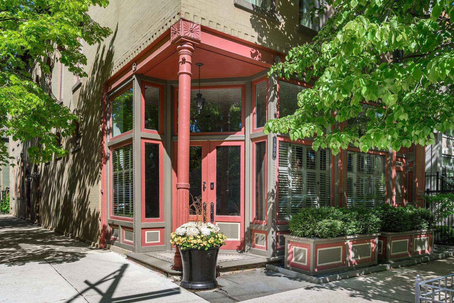 1900 North Fremont Street Chicago, IL 60614 - Photo 2 of 41