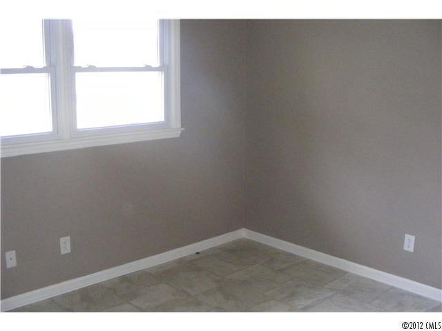 3022 Lee Road Gastonia, NC 28056 - Photo 9 of 11 Gallery Image 9