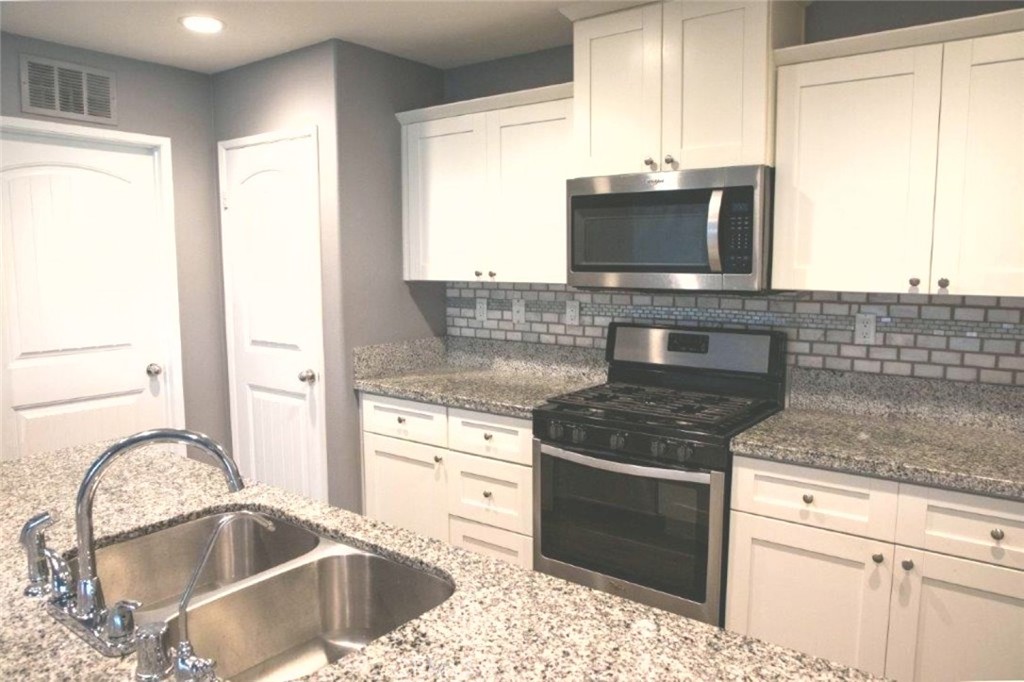 260 Brittania Road Hemet, CA 92543 - Photo 9 of 38 Gallery Image 9