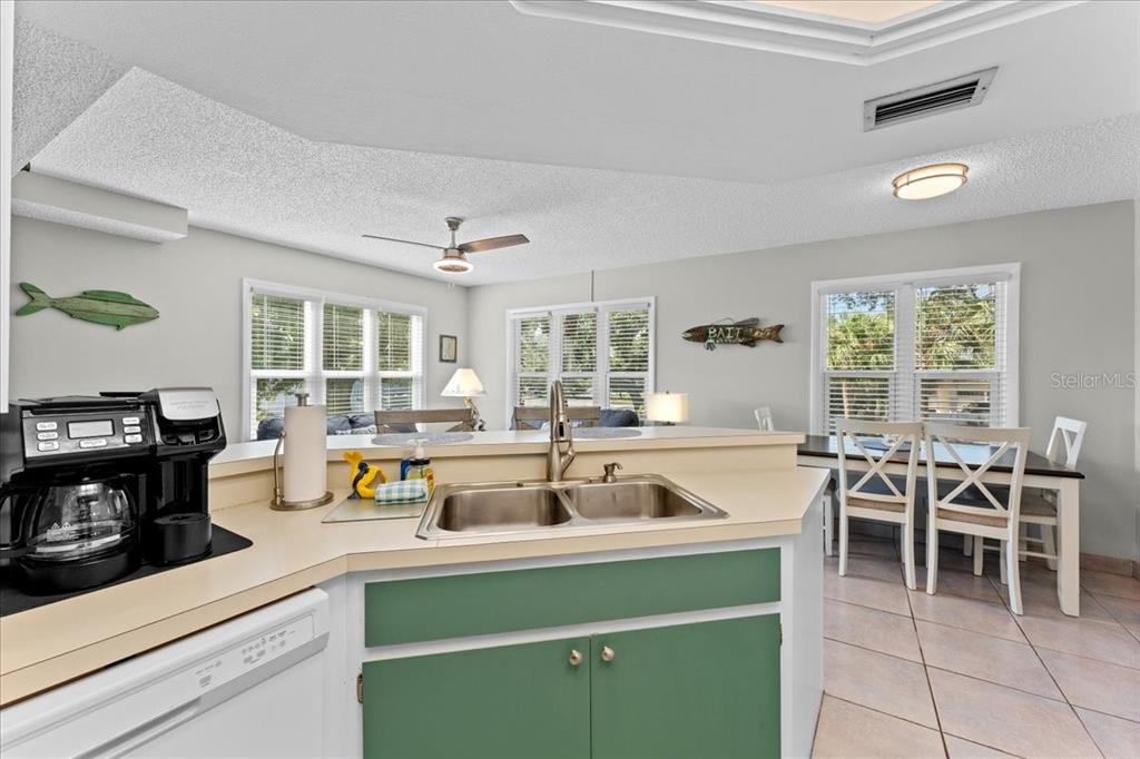 112 Gulf Boulevard, Unit A Indian Rocks Beach, FL 33785 - Photo 10 of 28